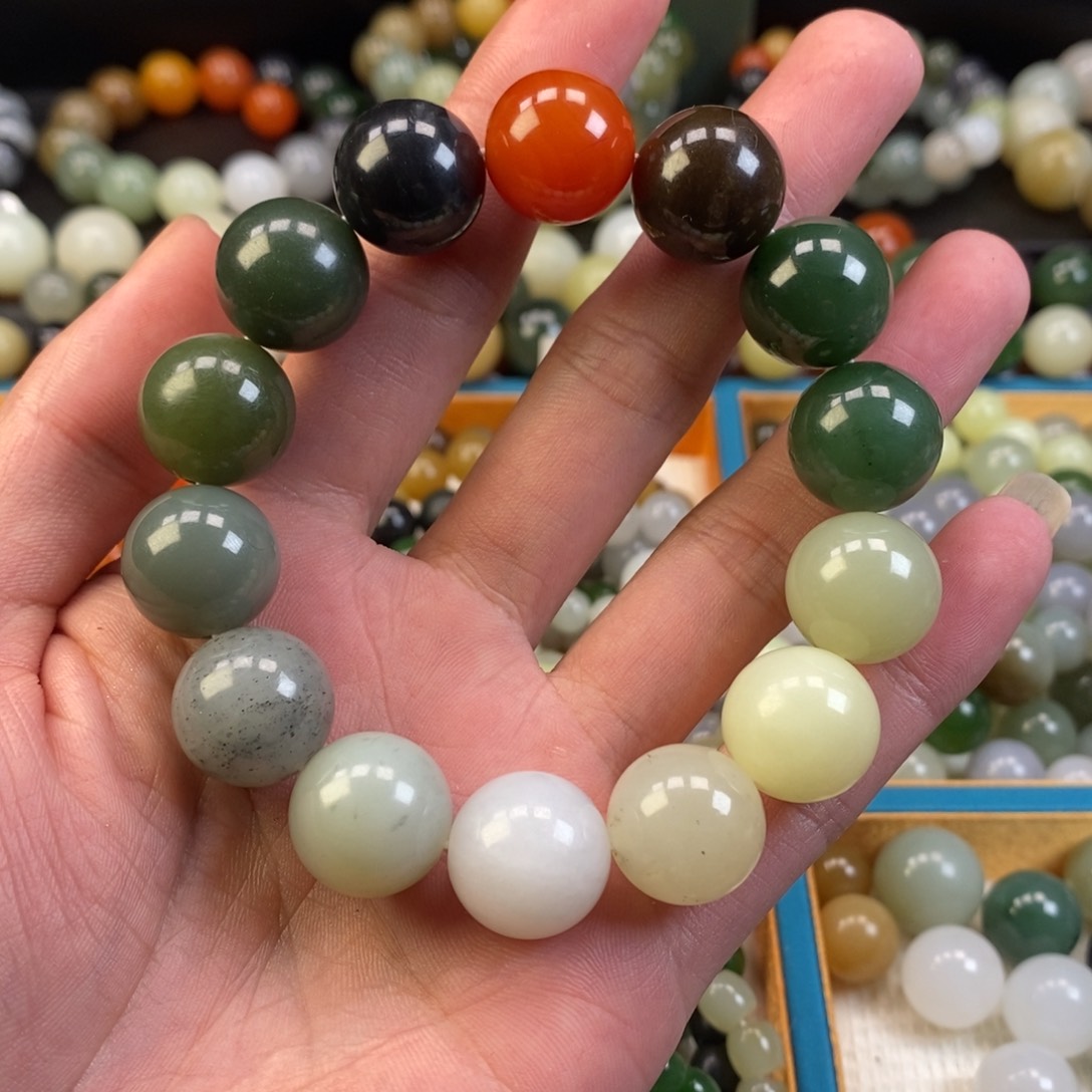 和田玉手串未镶嵌卡16福利多宝