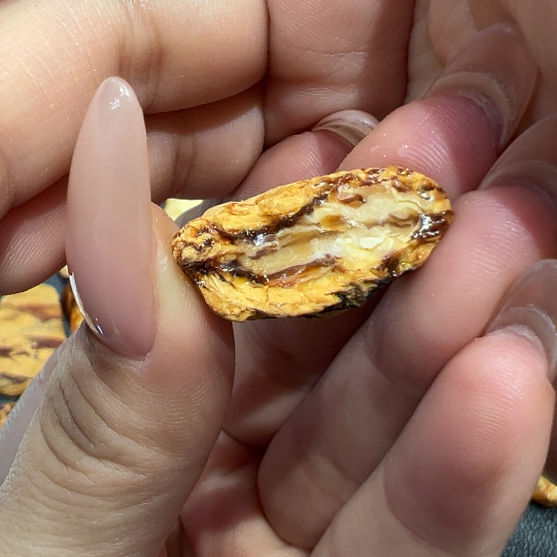 定制琥珀未镶嵌蜜蜡