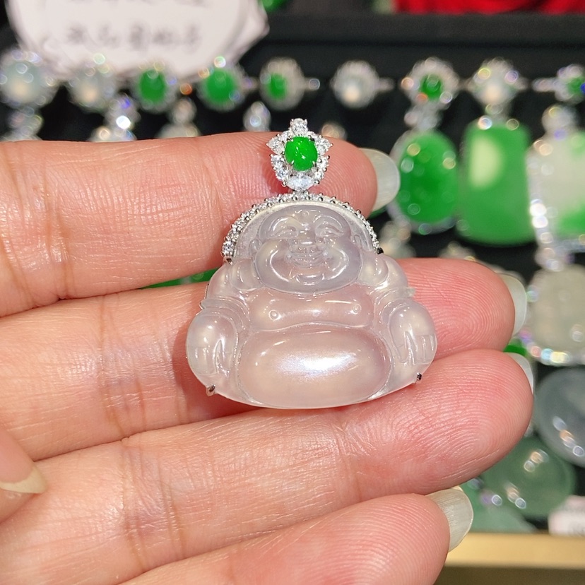 【闪购商品】颈饰18K金镶嵌翡翠