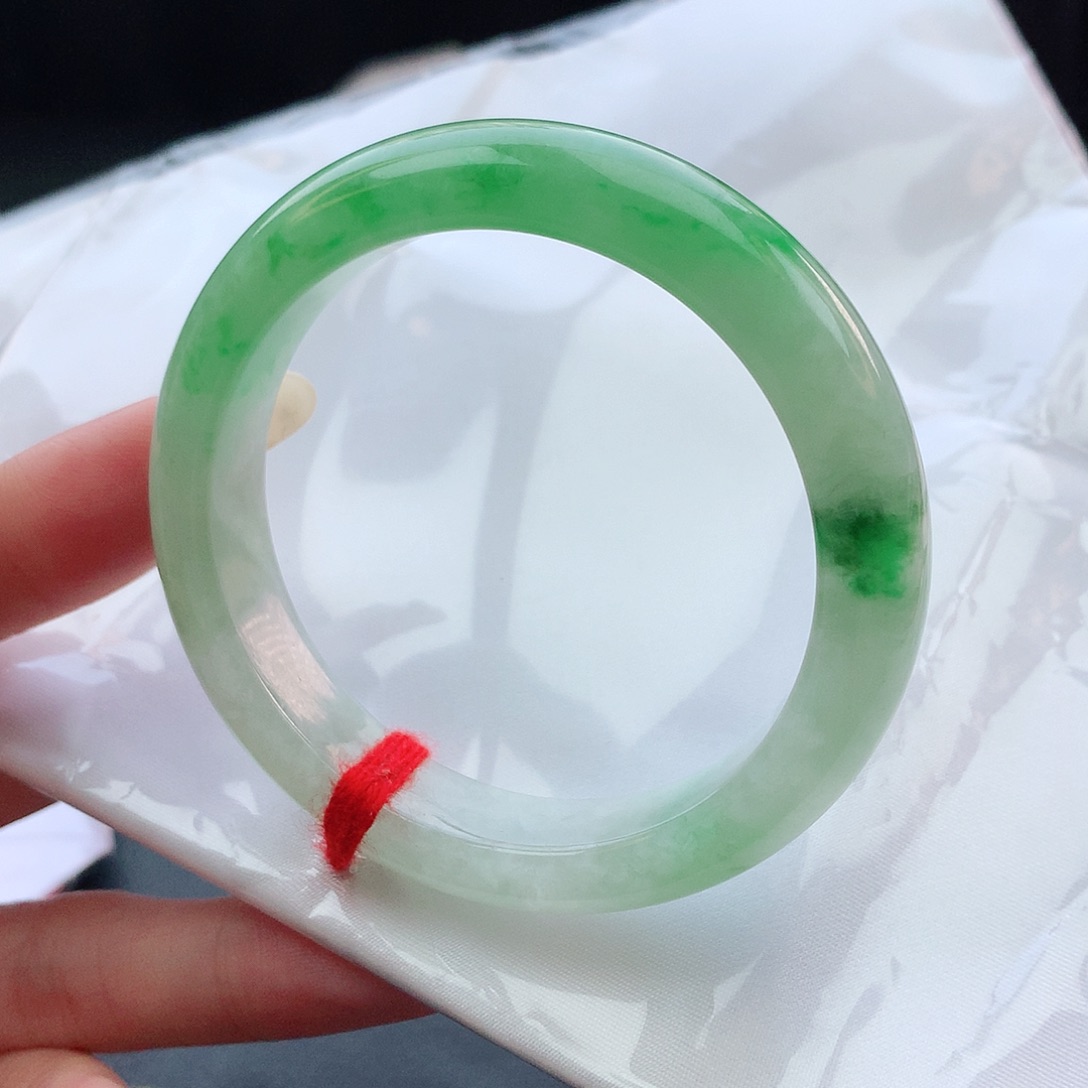 翡翠手镯未镶嵌54圈口881868