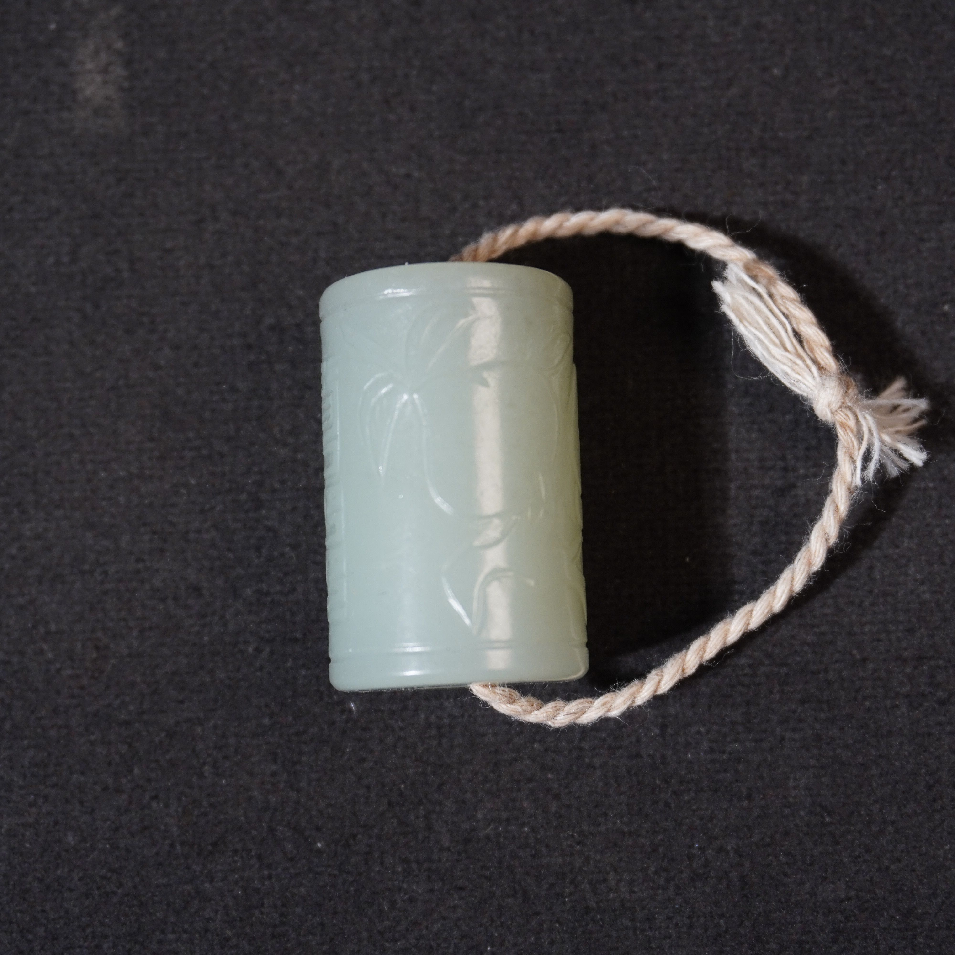 8SE229    清     和田玉勒子