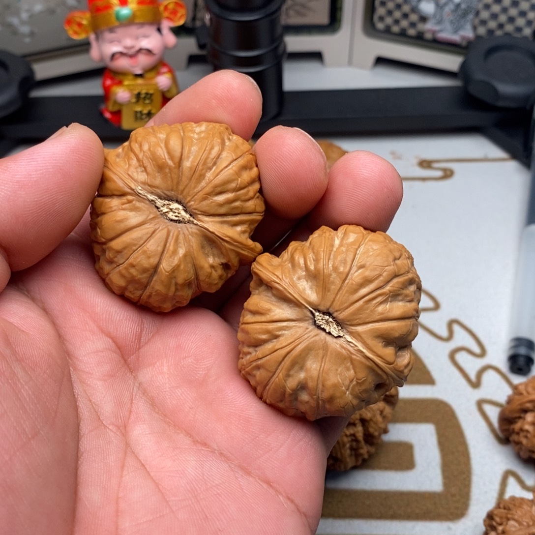 屠***夫文玩核桃把件全品南瓜44尺