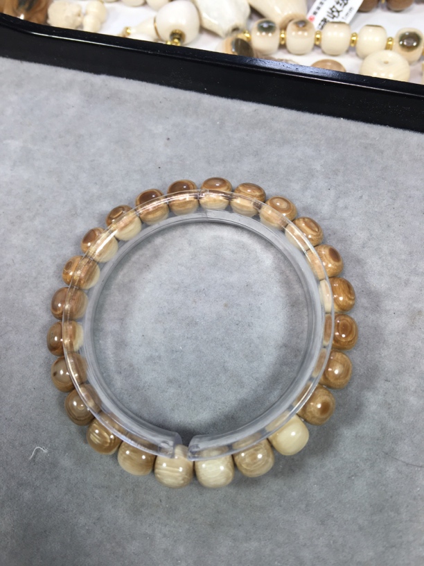 猛犸牙8.5*8单圈手串