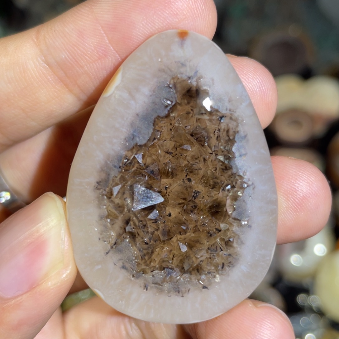 水晶大型摆件（非配饰）未镶嵌