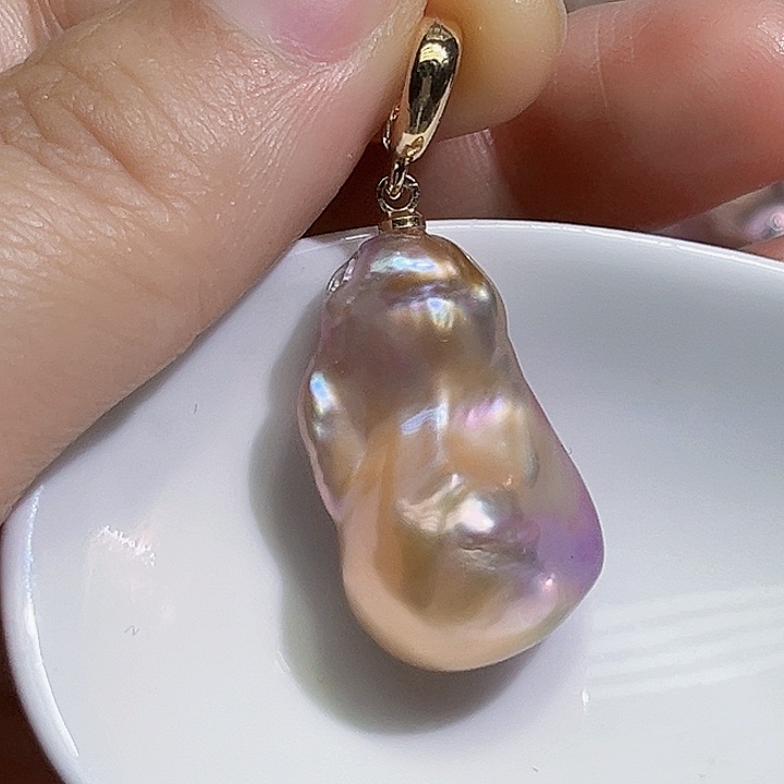 颈饰未镶嵌淡水珍珠