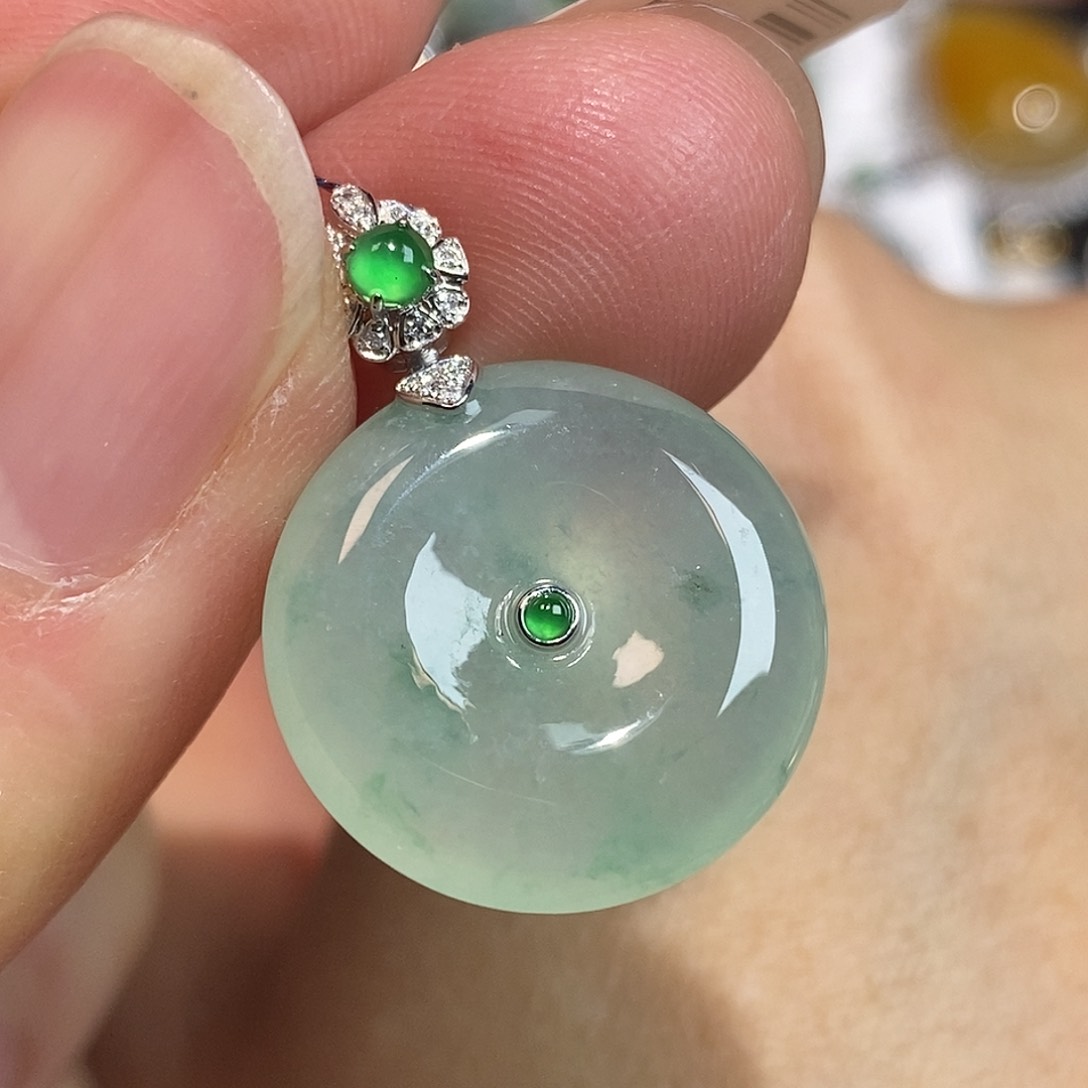 翡翠颈饰18K金镶嵌平安