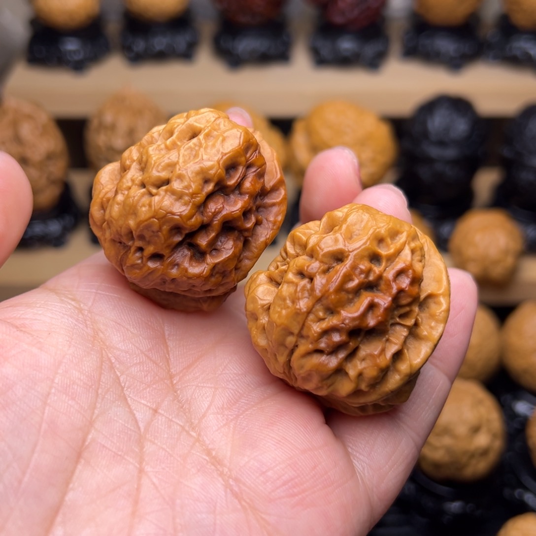 文玩核桃吊坠1z-----37.5尺