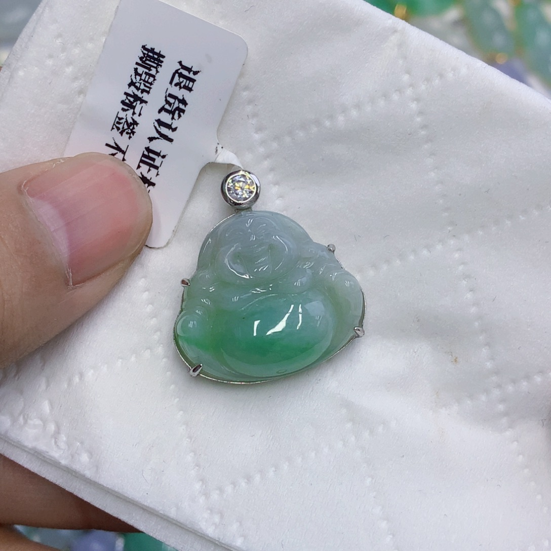 翡翠银S925镶嵌颈饰翡翠