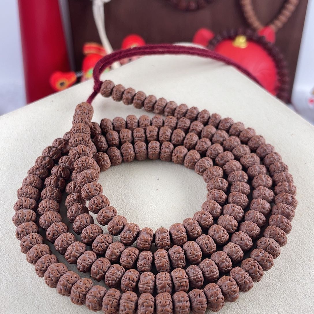 【闪购商品】金刚菩提把件叶****赁飞碟