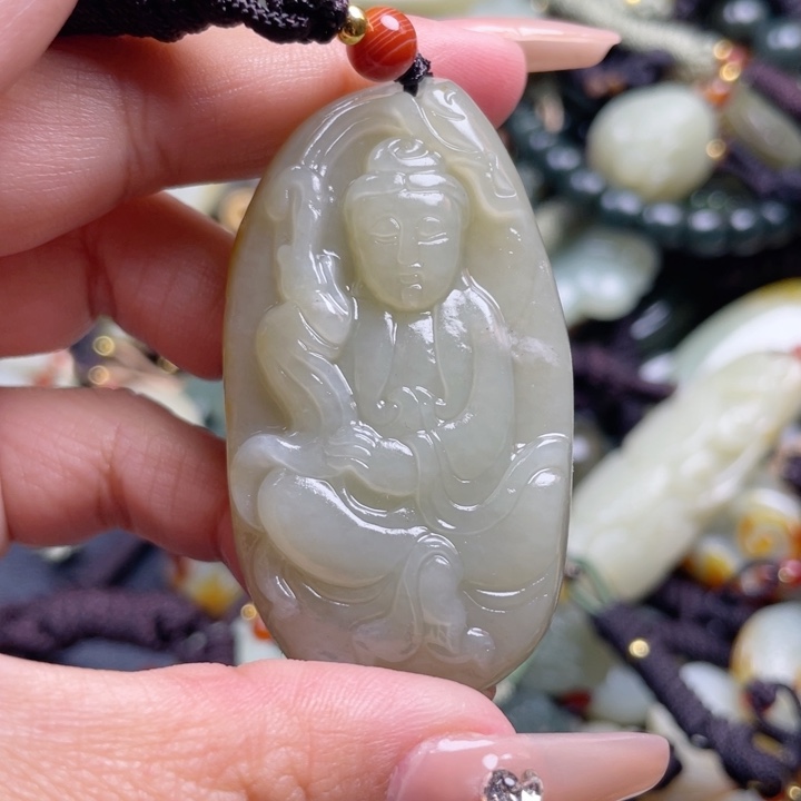 和田玉颈饰未镶嵌