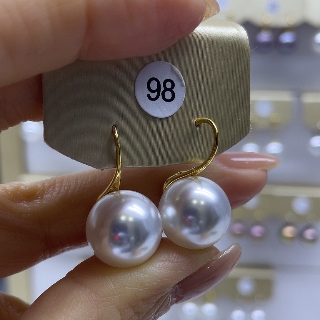 银S925镶嵌淡水珍珠耳饰