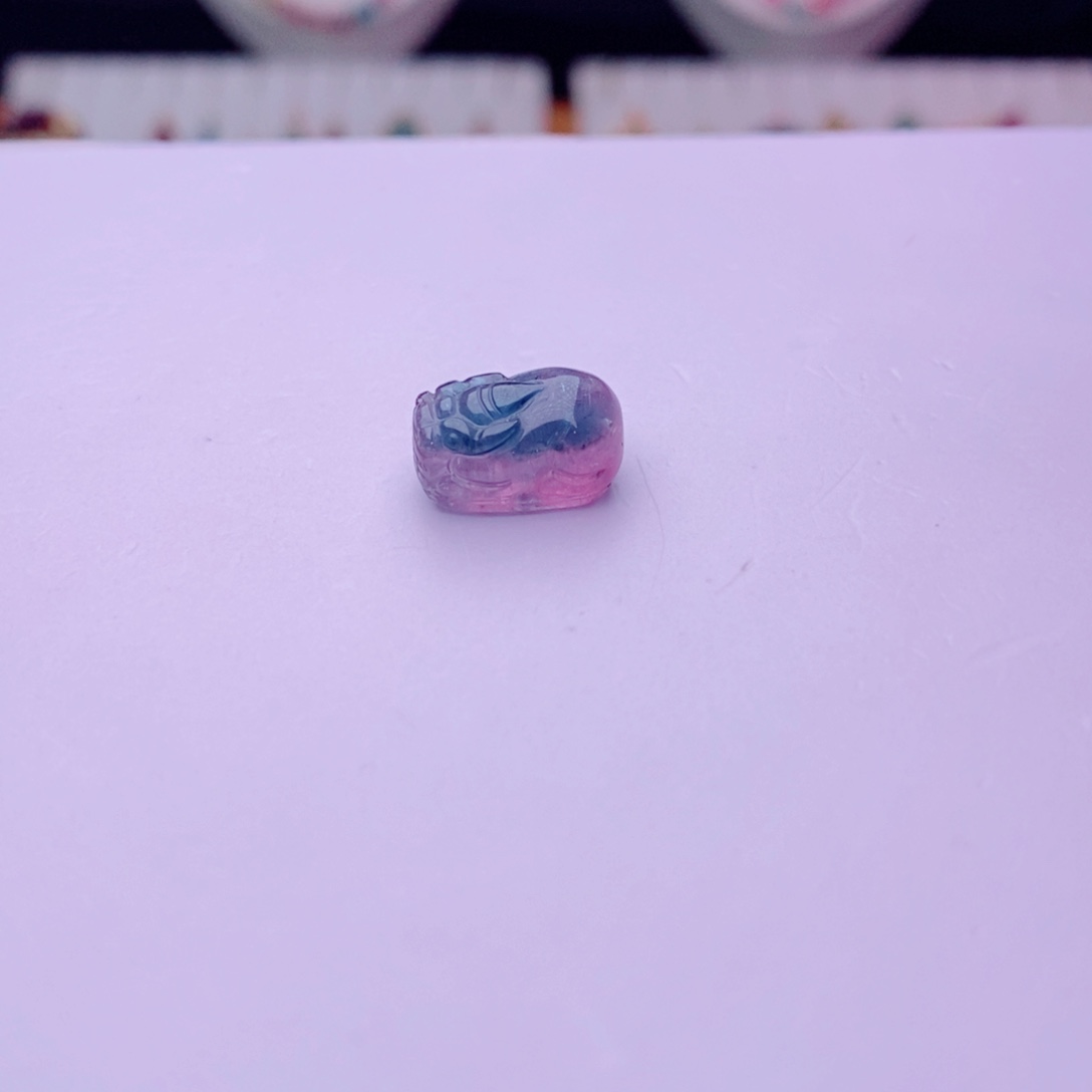 未镶嵌单颗貔貅m碧玺