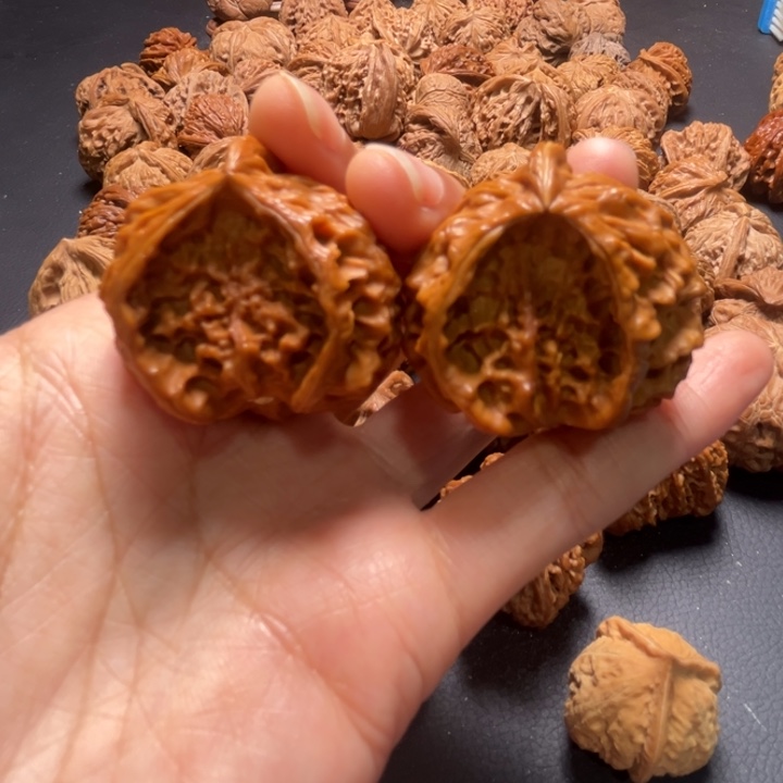 眼****盘山三棱聚宝盆蛇头核桃哈哈哈哈哈哈