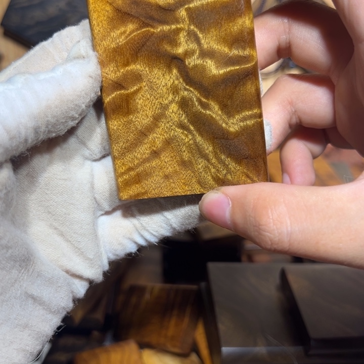 金丝楠木小叶桢楠无事牌