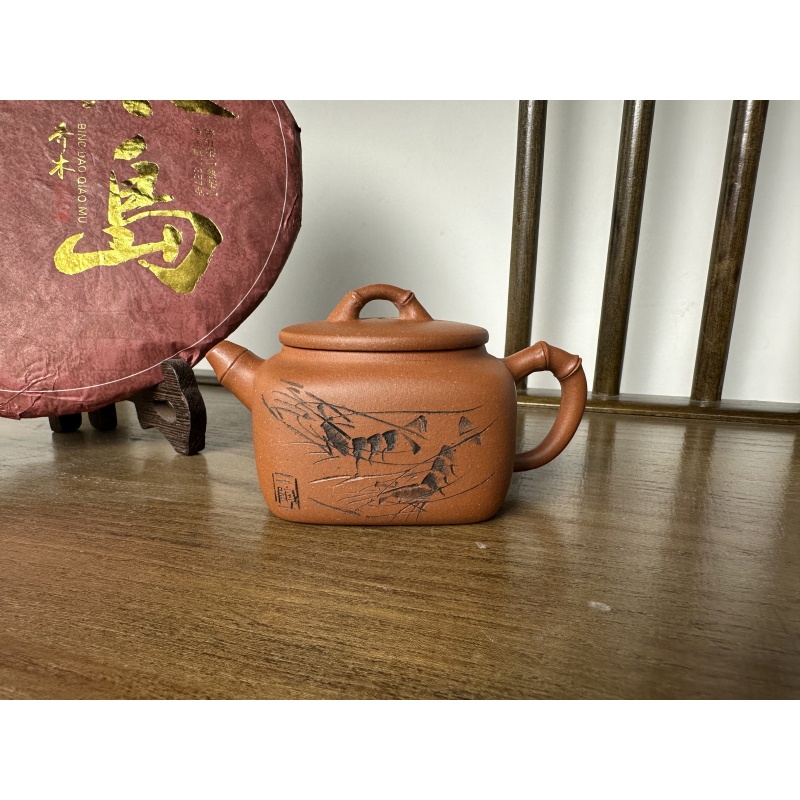 降坡泥四方竹节紫砂壶