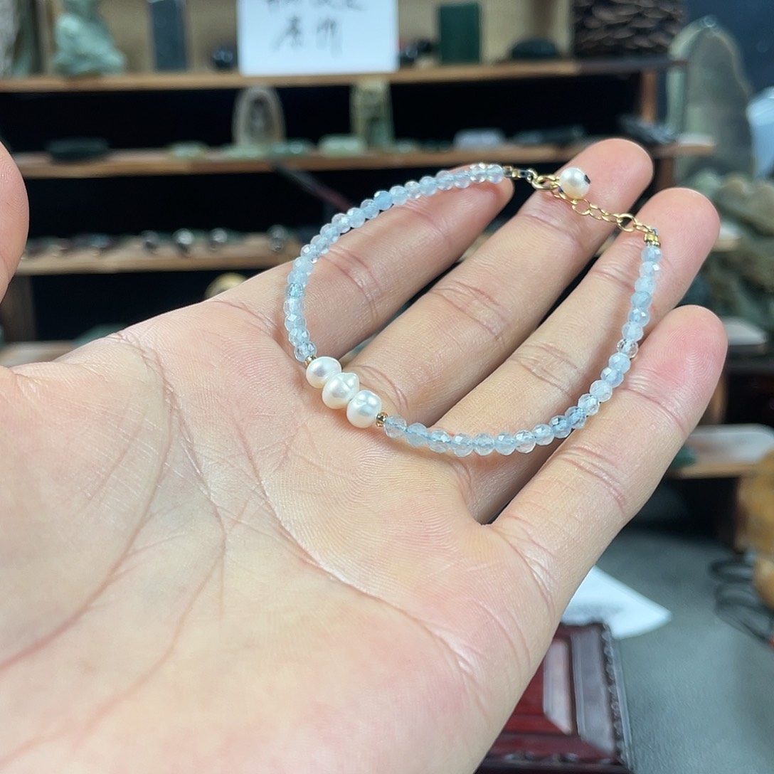 软玉手串未镶嵌心****透