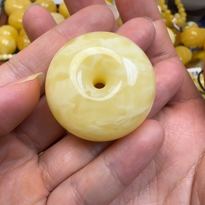 适***存蜜蜡未镶嵌颈饰天然蜜蜡