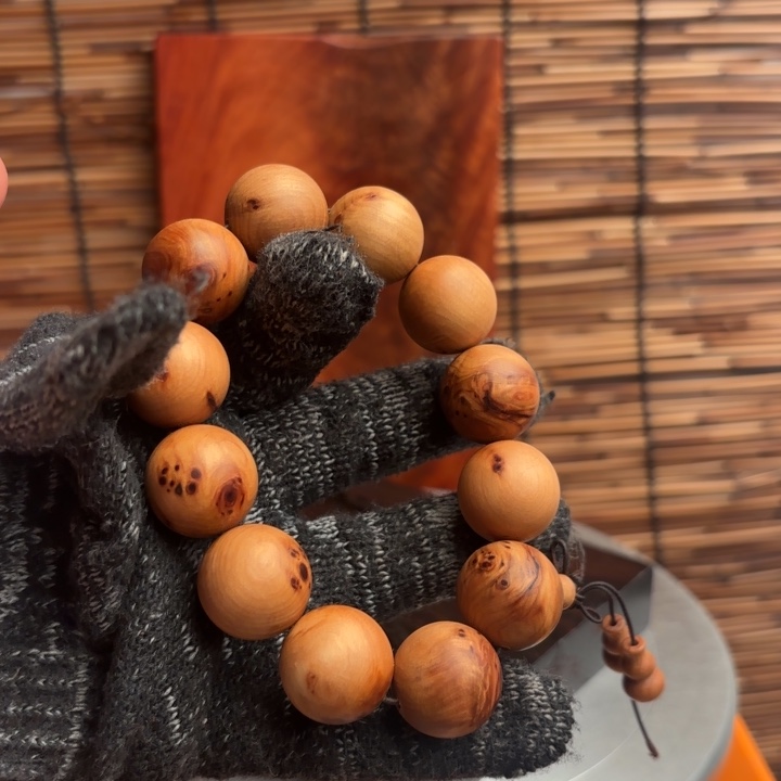 老***者大叶紫檀（黑酸枝木类）