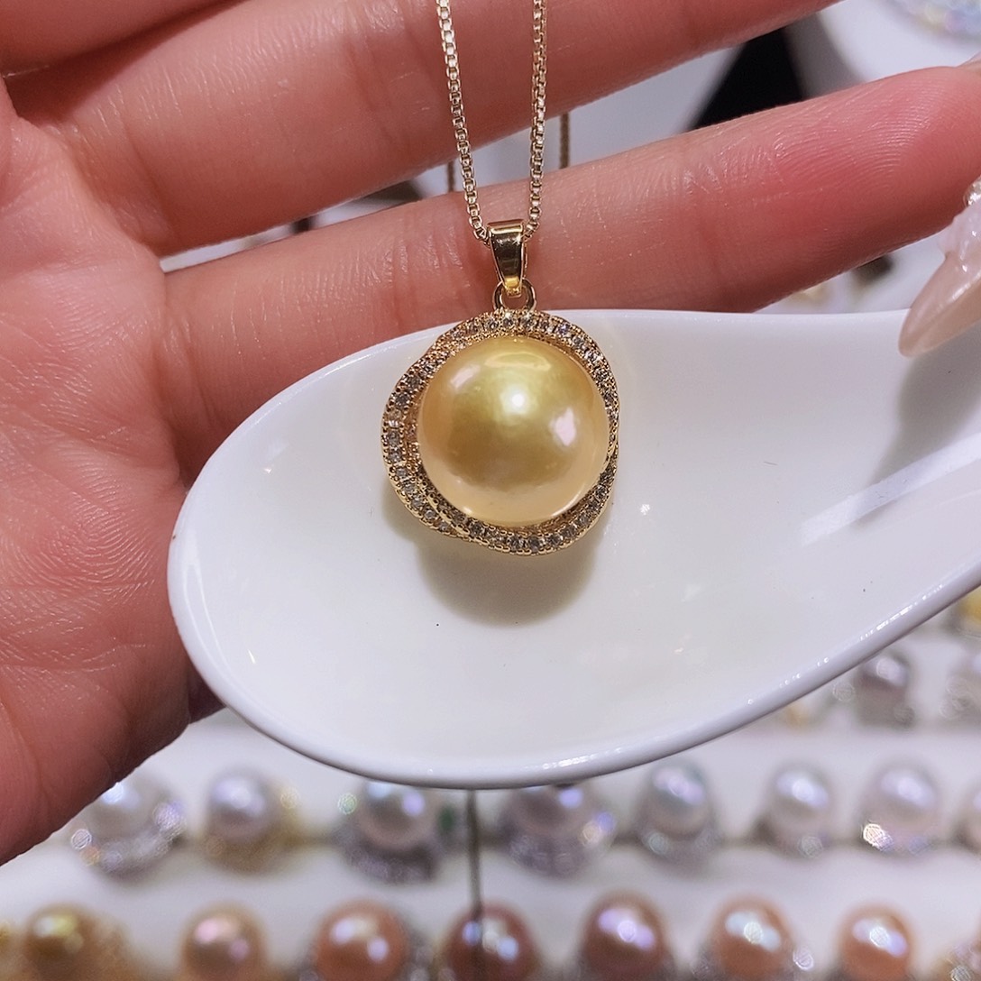 淡水珍珠颈饰合金