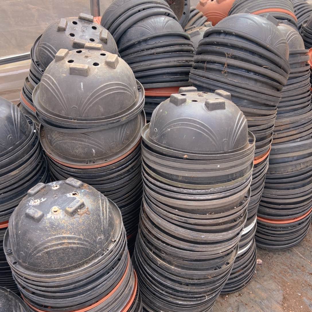 塑料大锅盖吊兰盆27口径13高 20个