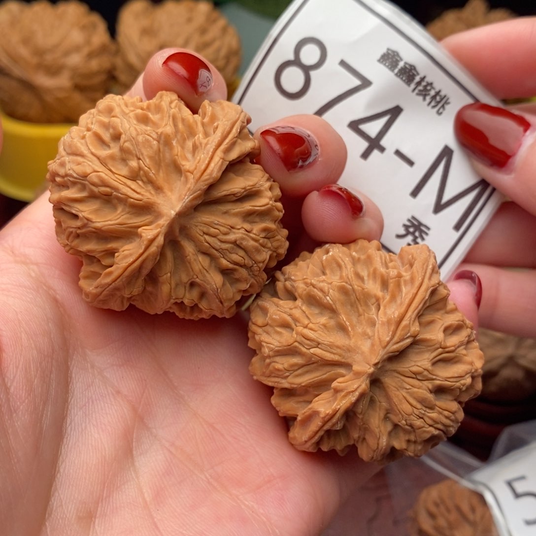 文玩核桃把件苹果园42