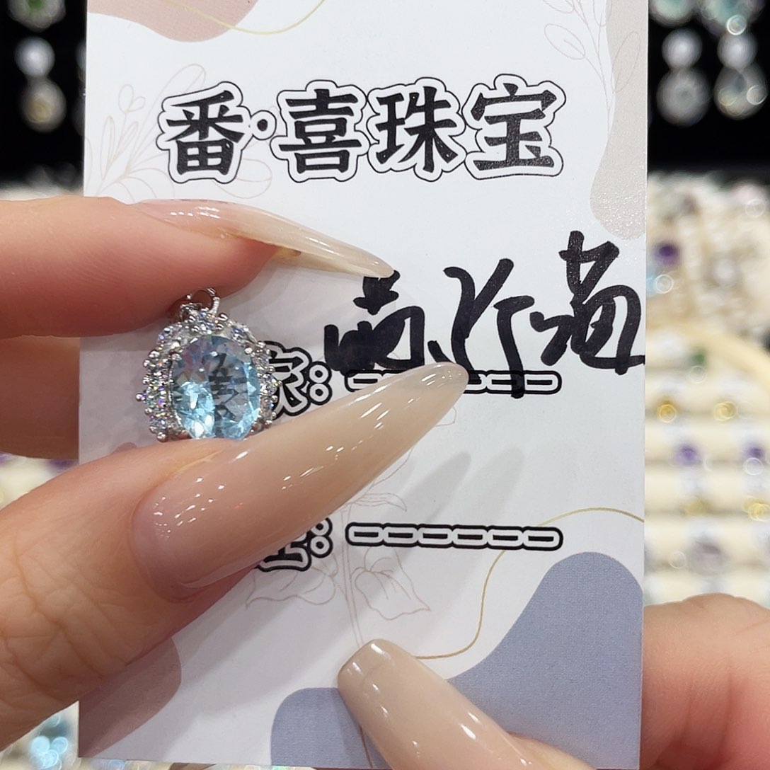 颈饰托帕石银S925镶嵌吊坠