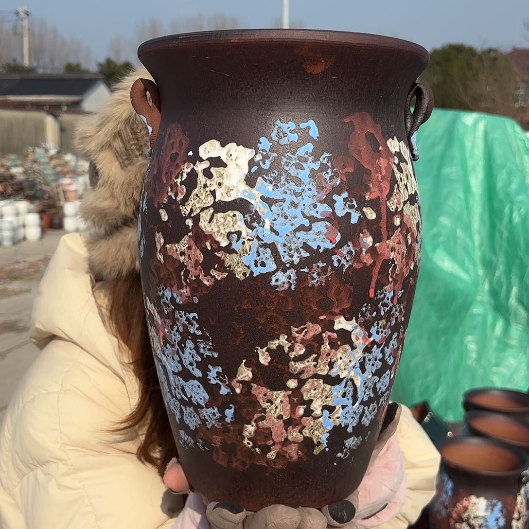 口径20高度32耳朵一个油画