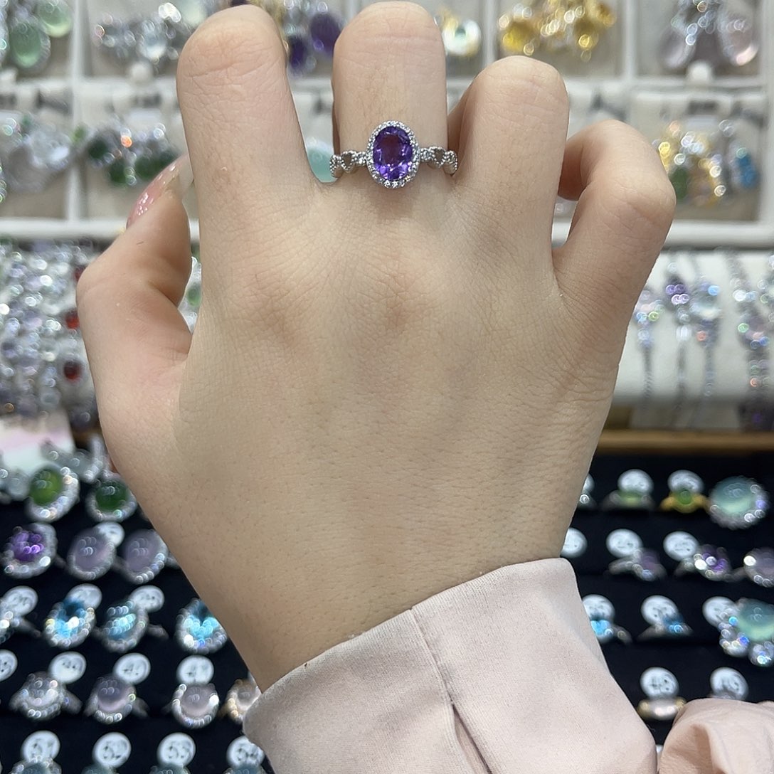 ****生银S925镶嵌戒指紫晶