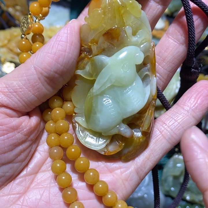 岫玉岫玉吊坠未镶嵌