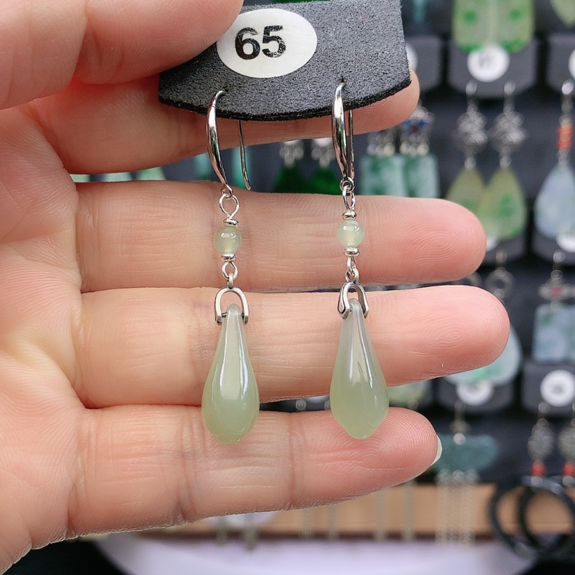 【闪购商品】和田玉耳饰银S925镶嵌回****7精美