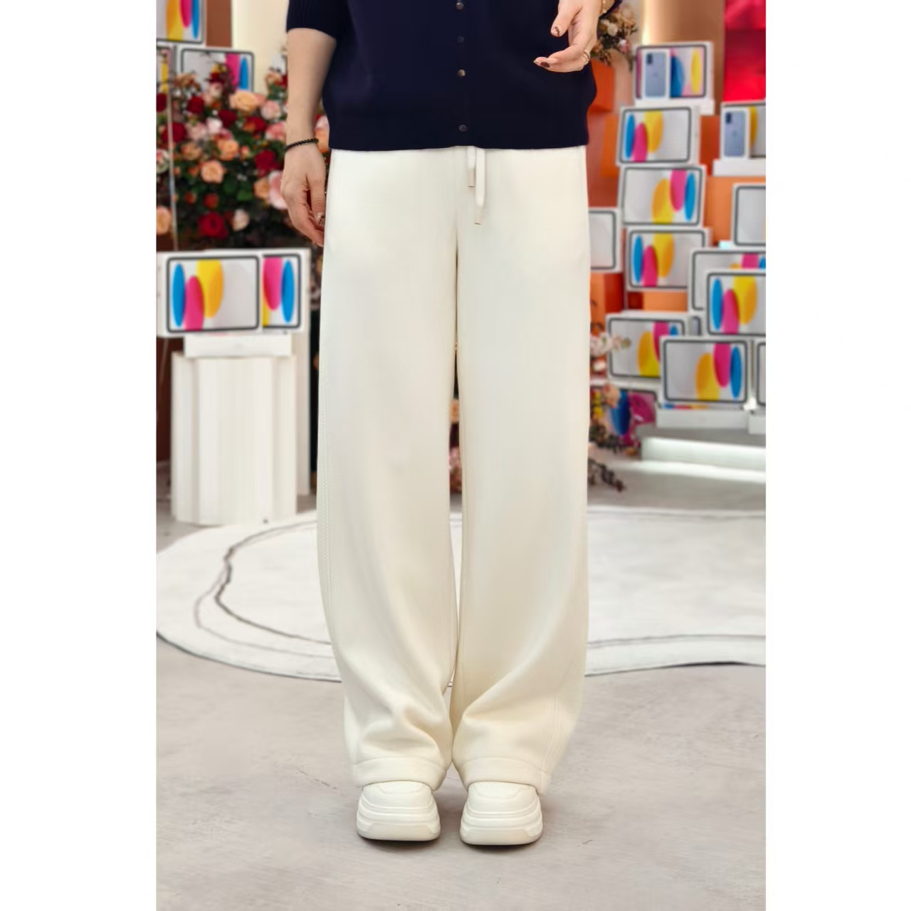 【绵绵裤】利落不紧绷垂顺松紧腰加厚绒强暖直筒休闲裤8S370K1261