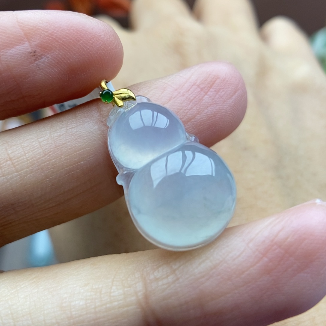 【闪购商品】颈饰18K金镶嵌翡翠49