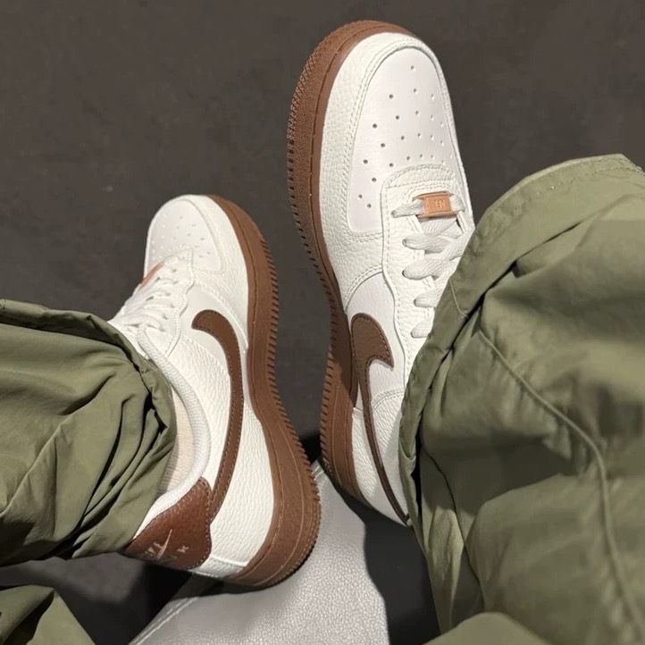 NIKE/耐克【琥珀流光】女子白棕Air Force 1 低帮板鞋IM3378122 #HN