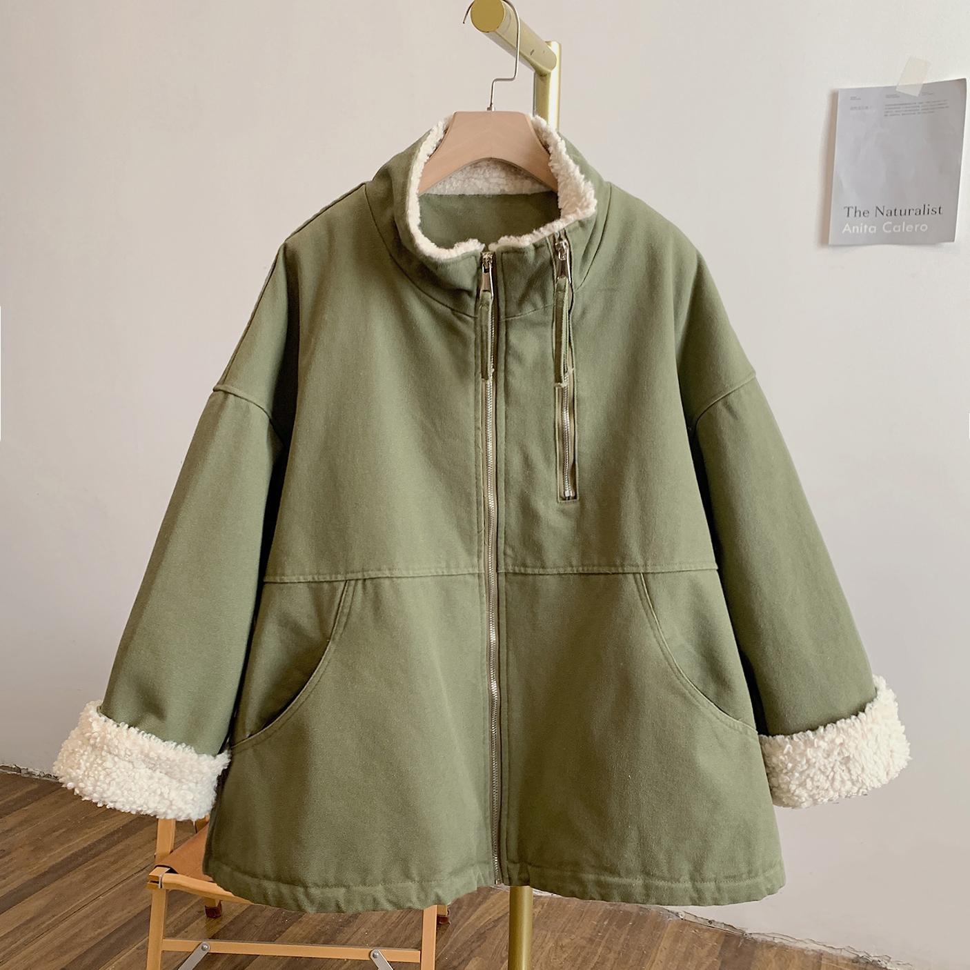 柏林冬日Y3368拉链下摆抽绳毛绒拼接立领外套