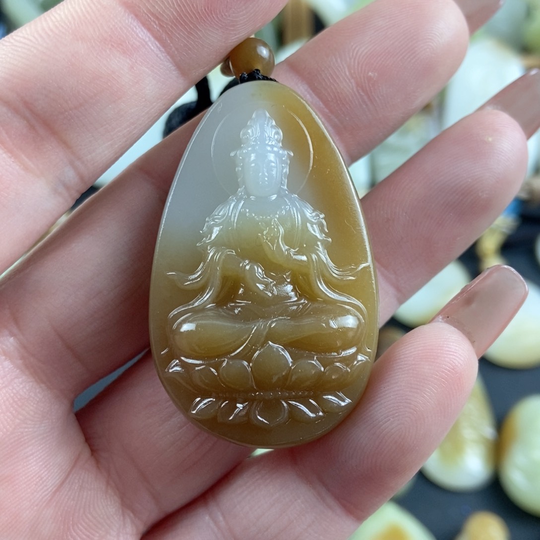 和田玉挂件未镶嵌