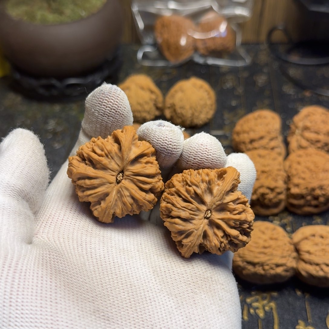 文玩核桃把件g*嘣文玩核桃