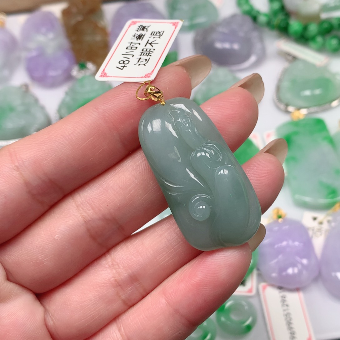 吊坠(不含链)未镶嵌翡翠