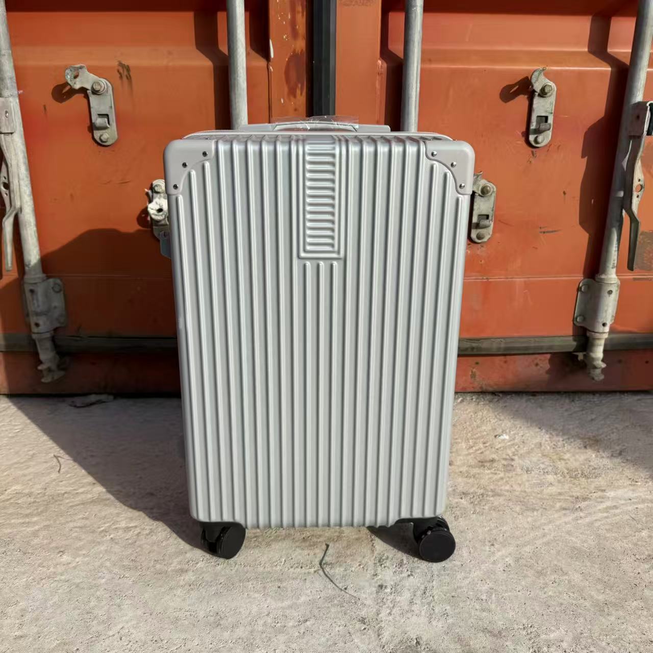 行李箱拉杆箱女高颜值结实耐用密码箱子男女学生旅行箱