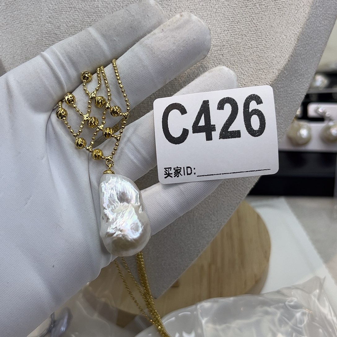 淡水珍珠颈饰合金