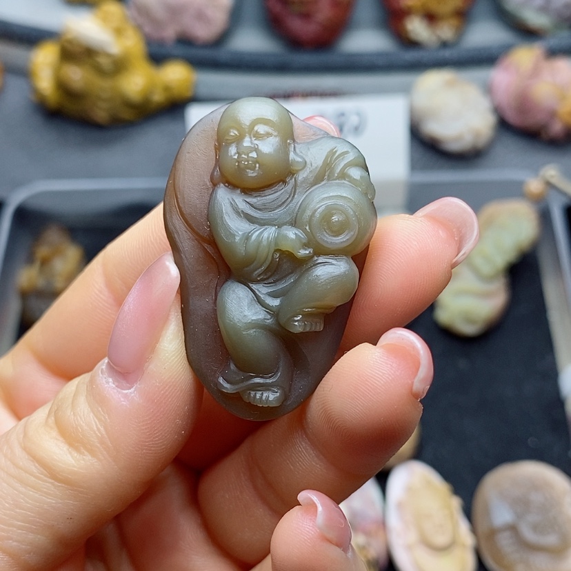 【闪购商品】定制石英质玉吊坠未镶嵌
