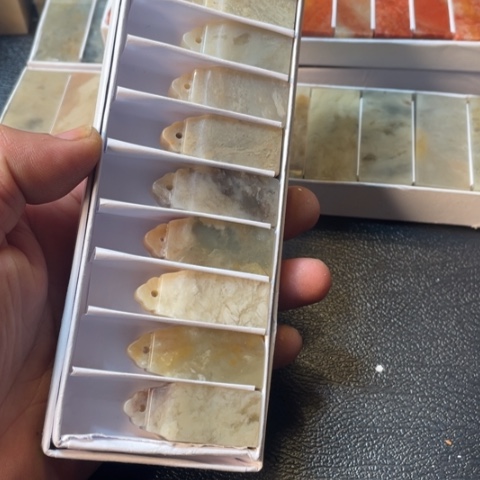 伊犁石印石1.5如意钮一组十枚