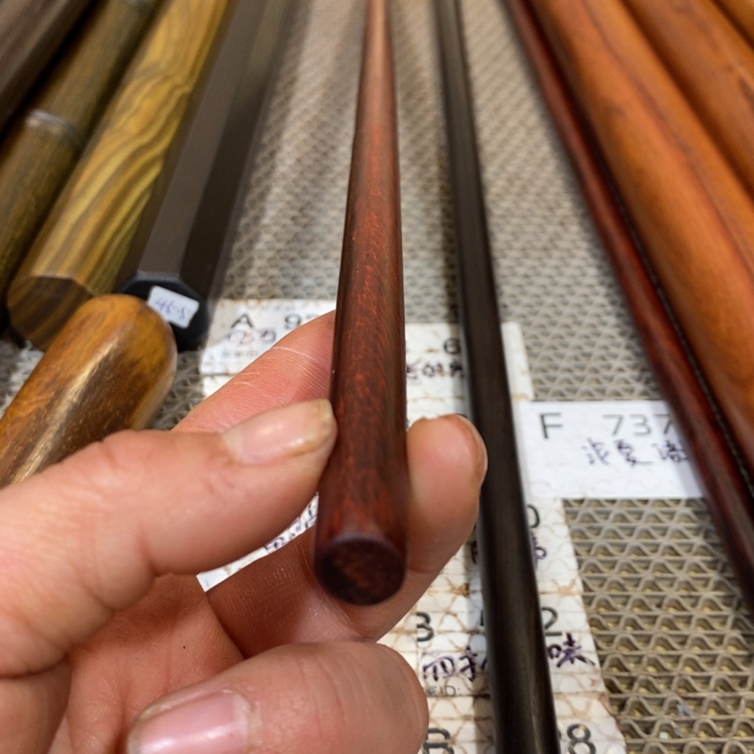 东非黑黄檀（紫光檀）何*