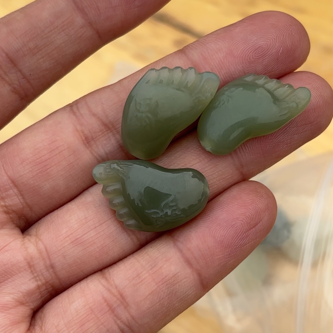 颈饰未镶嵌和田玉小脚丫手机挂，拍一发一