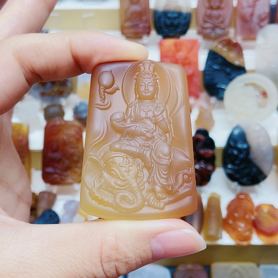 玛瑙/玉髓颈饰未镶嵌?***?