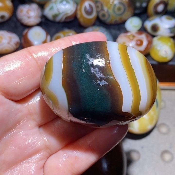未镶嵌玛瑙/玉髓珠宝半成品37