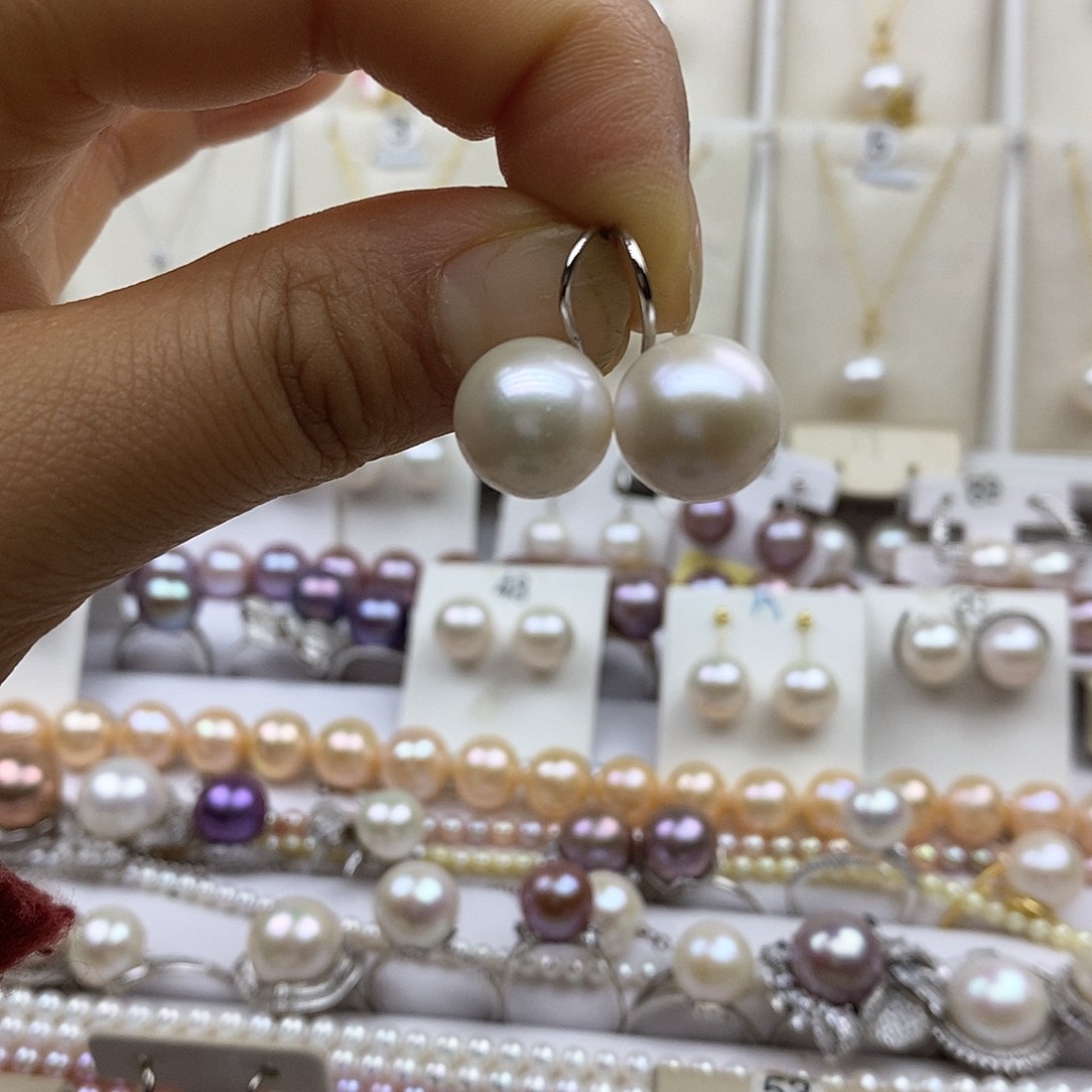 淡水珍珠吊坠(赠链)银S925镶嵌