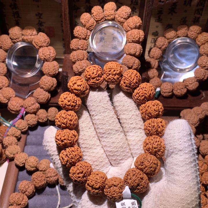 手串金刚菩提18梅花