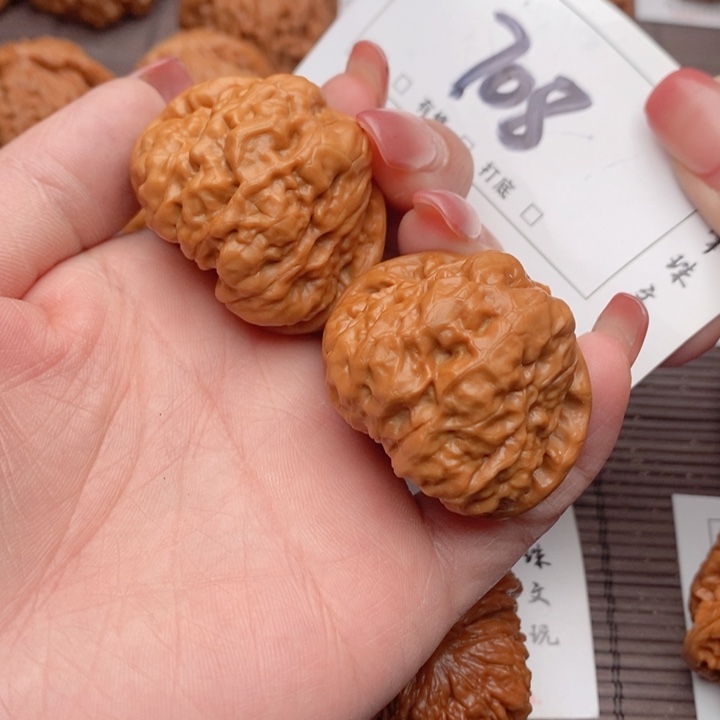 文玩核桃吊坠40三角蛙708