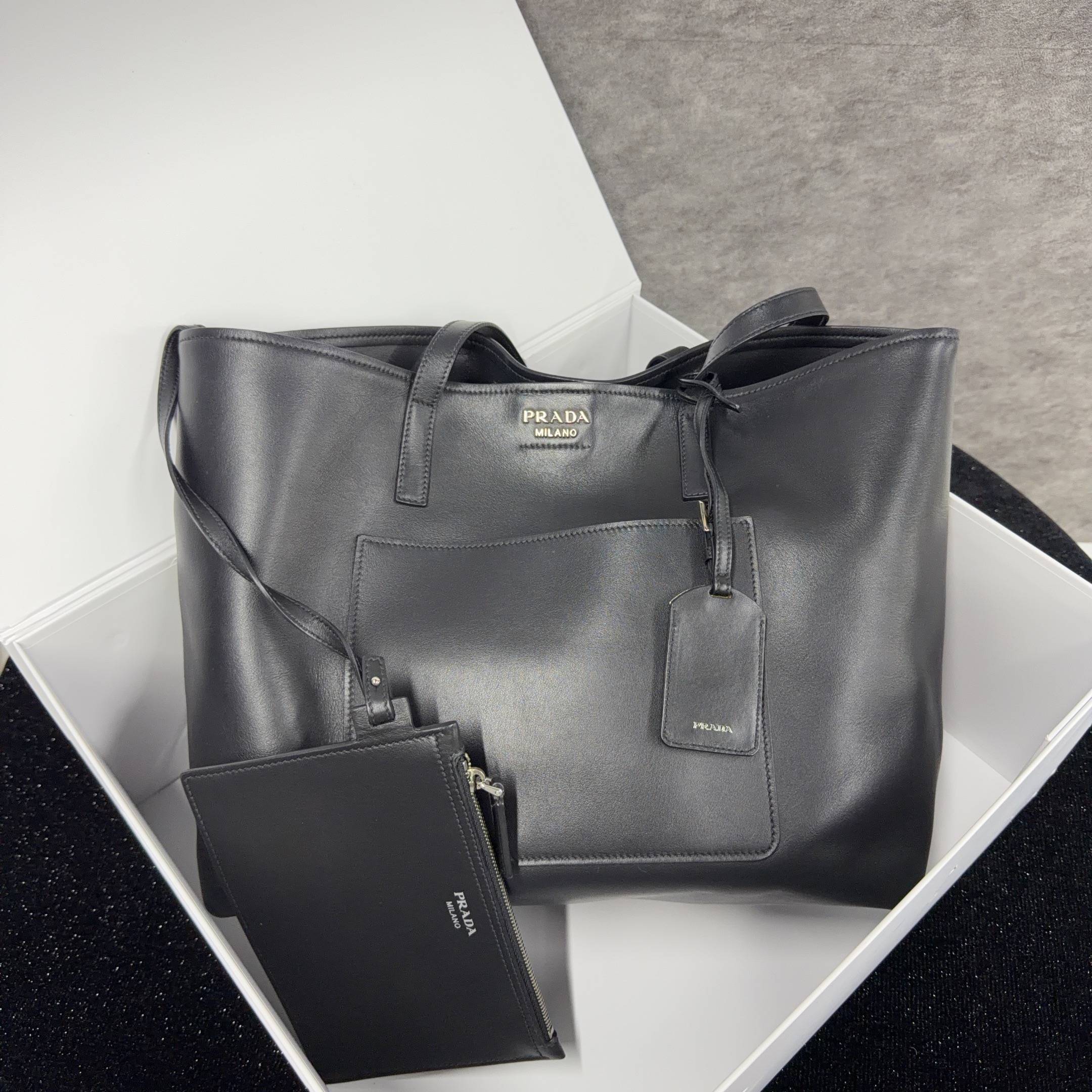 95新 Prada/普拉达 安安/箱包/TYP882601030020