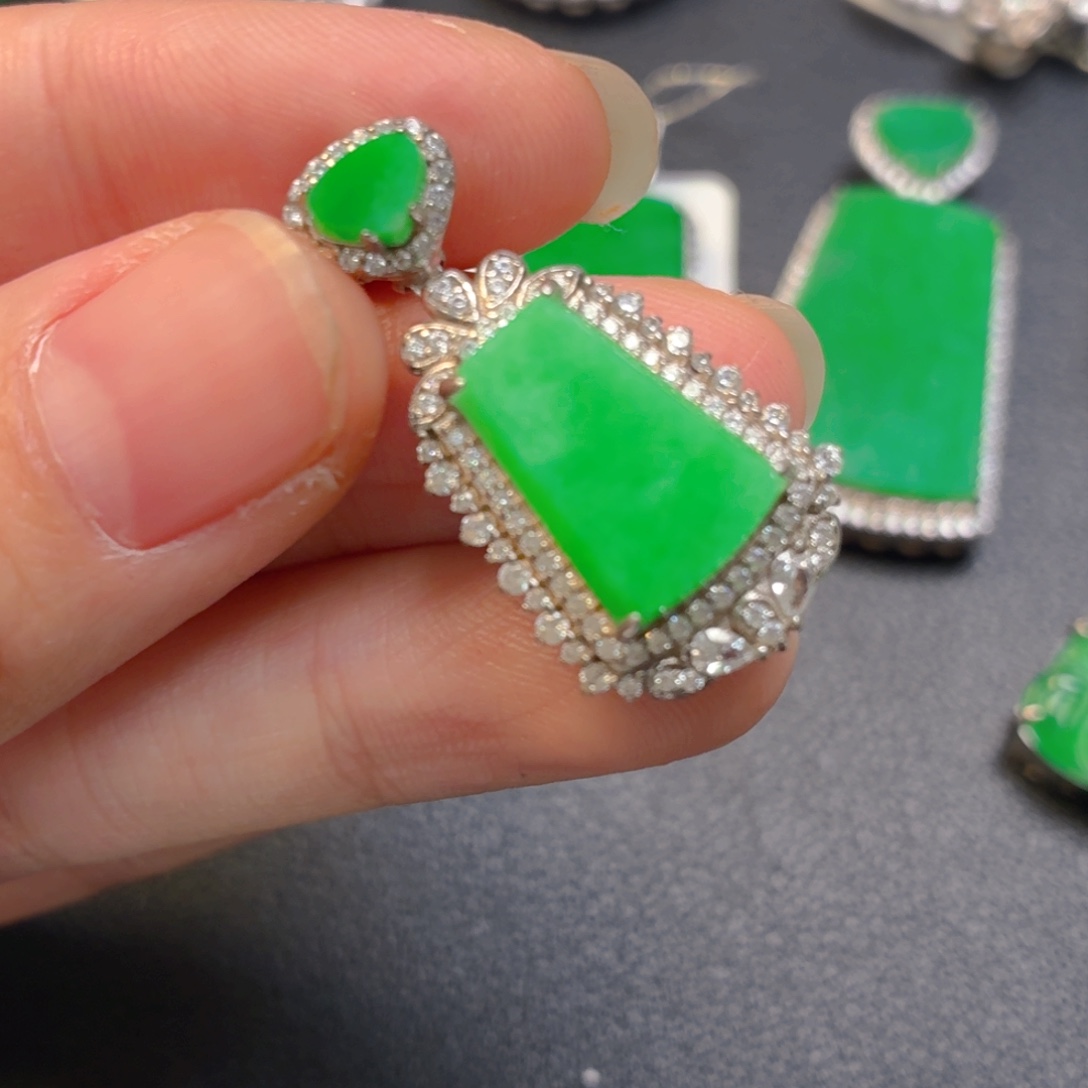 翡翠银S925镶嵌吊坠(不含链)